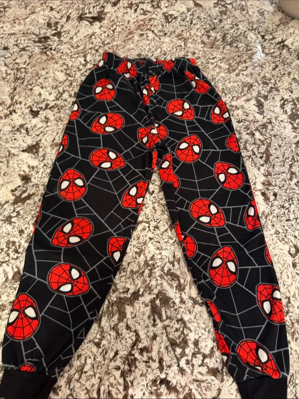 Boys Medium Marvel Spider-Man Sleep Top in Red and Black